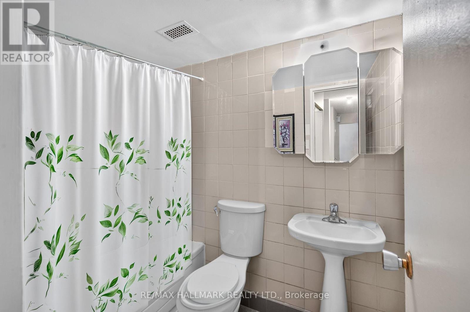 912 - 370 Dixon Road, Toronto, Ontario  M9R 1T2 - Photo 26 - W13687472