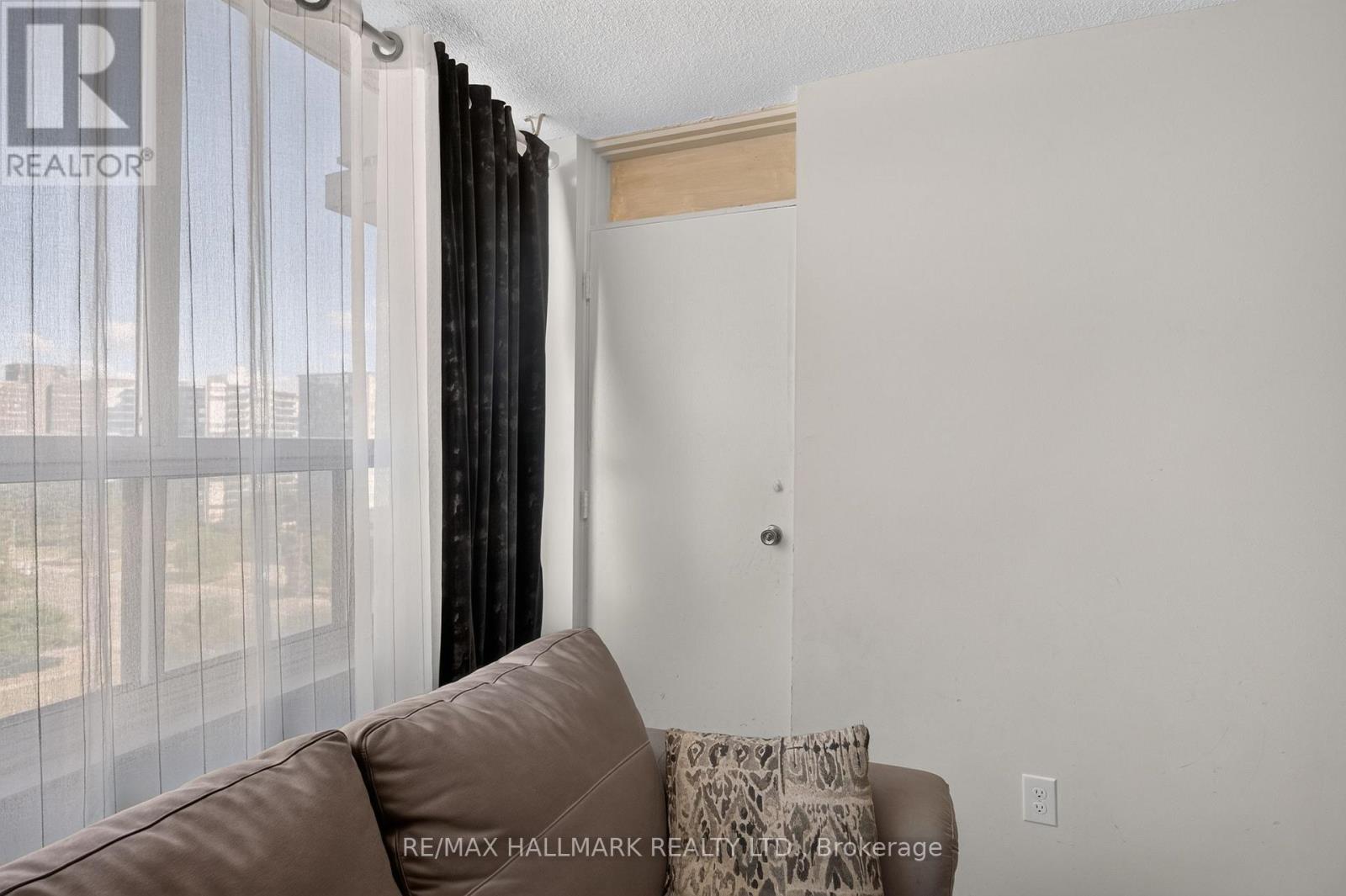 912 - 370 Dixon Road, Toronto, Ontario  M9R 1T2 - Photo 28 - W13687472