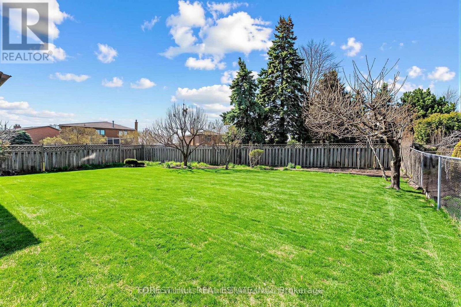 4129 Molly Avenue, Mississauga, Ontario  L4Z 1E3 - Photo 26 - W13687476