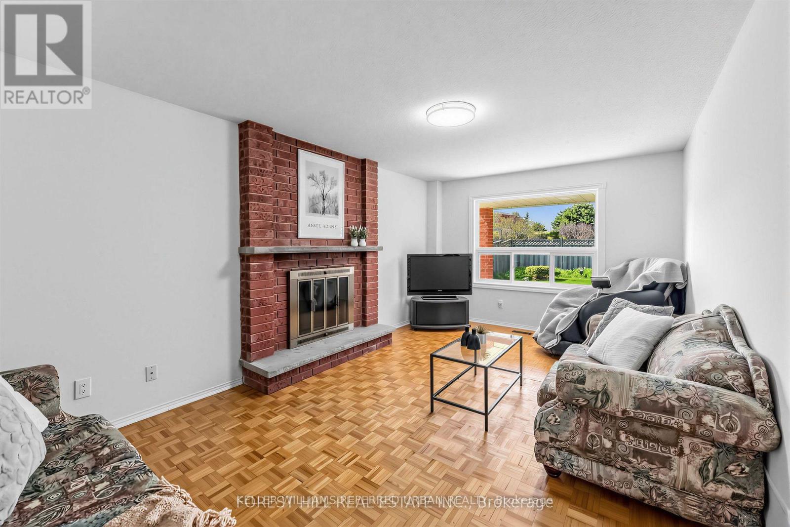 4129 Molly Avenue, Mississauga, Ontario  L4Z 1E3 - Photo 7 - W13687476