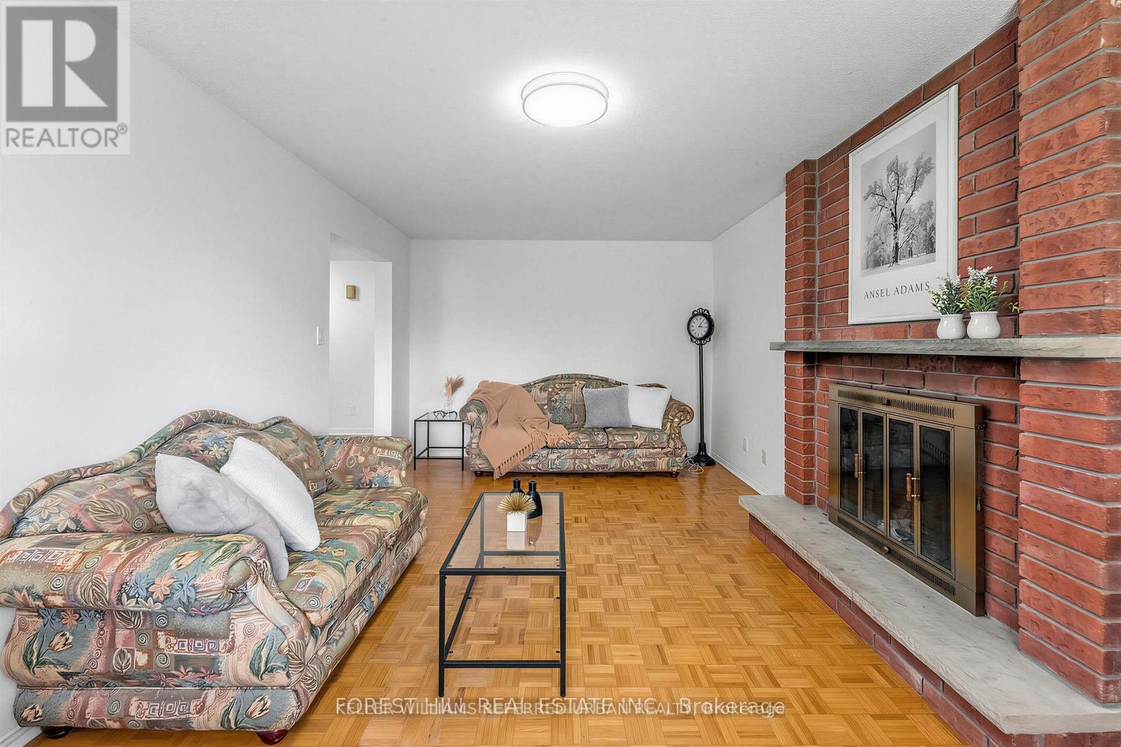 4129 Molly Avenue, Mississauga, Ontario  L4Z 1E3 - Photo 8 - W13687476