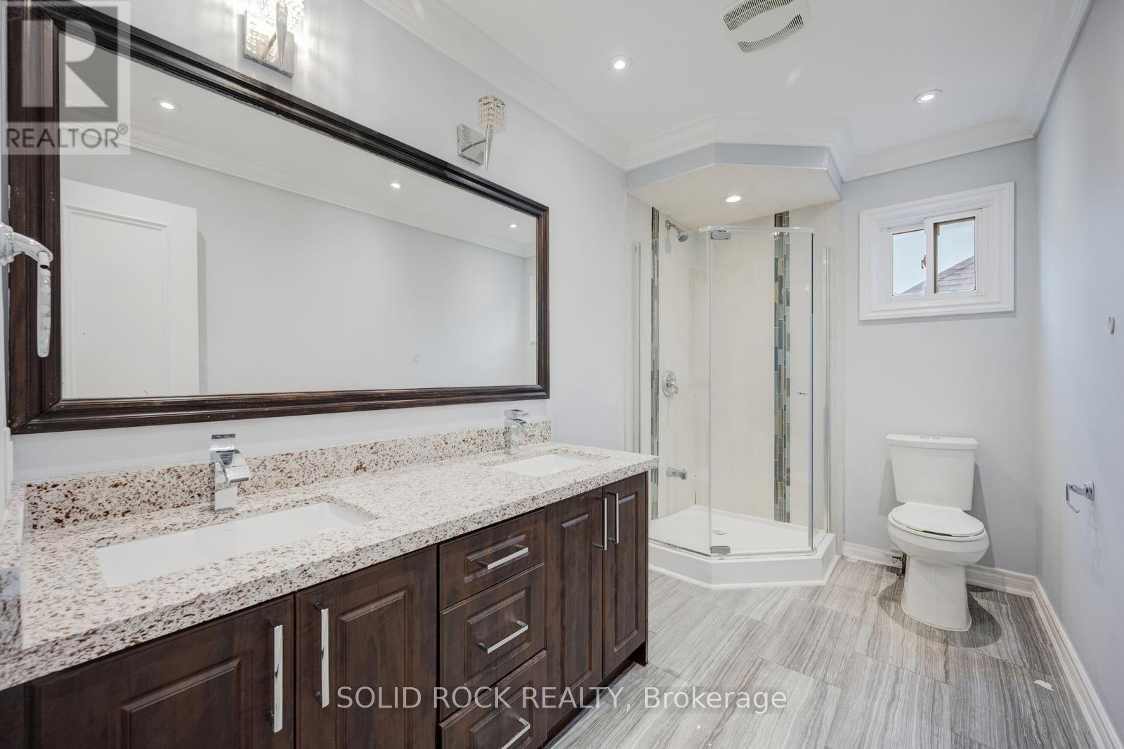 18 Maple Bush Avenue, Toronto, Ontario  M9N 1S6 - Photo 20 - W13687484