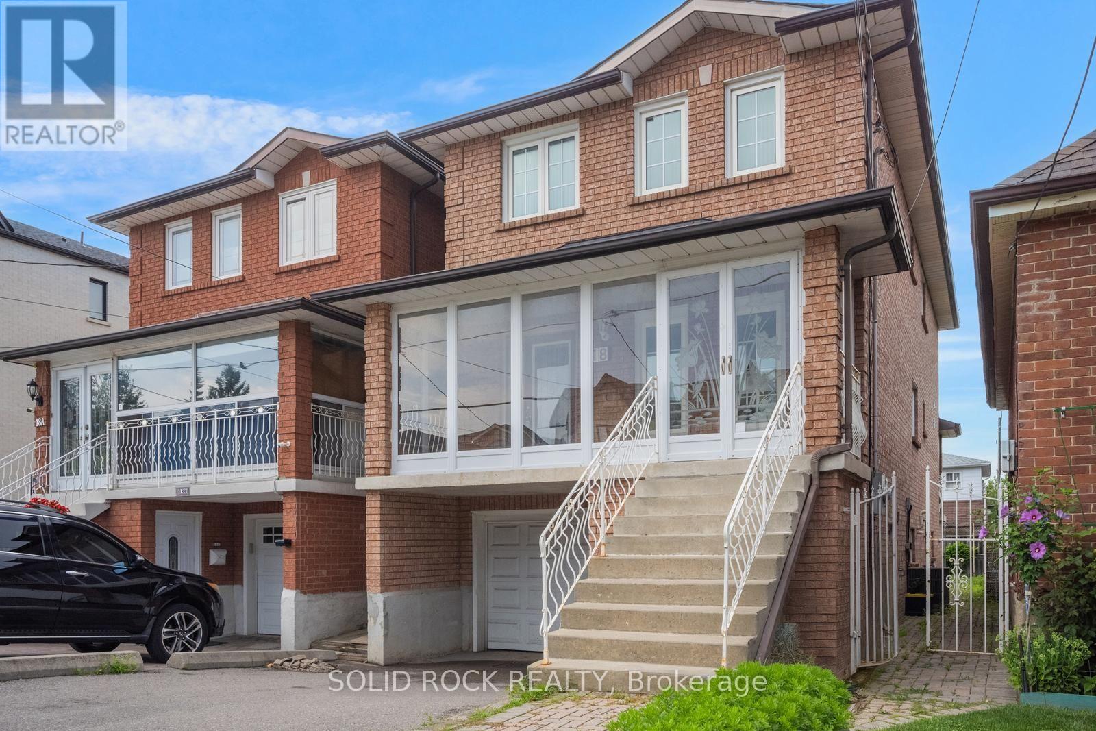 18 Maple Bush Avenue, Toronto, Ontario  M9N 1S6 - Photo 45 - W13687484