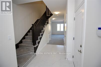 95 Pinot Crescent, Hamilton, Ontario  L8E 0J9 - Photo 2 - X13687274