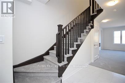 95 Pinot Crescent, Hamilton, Ontario  L8E 0J9 - Photo 7 - X13687274