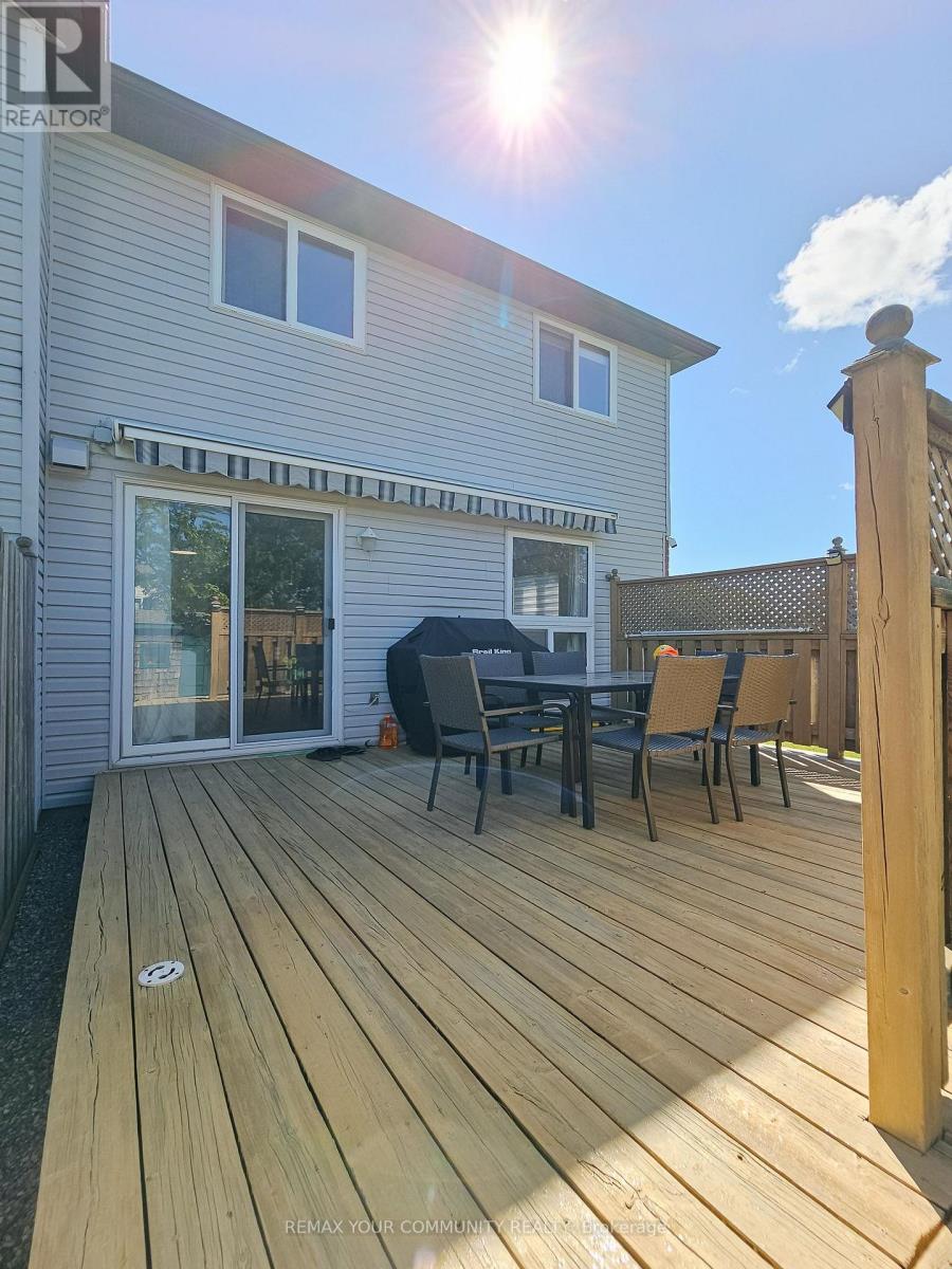 71 Highbrook Street, Kitchener, Ontario  N2E 3P3 - Photo 14 - X13687292