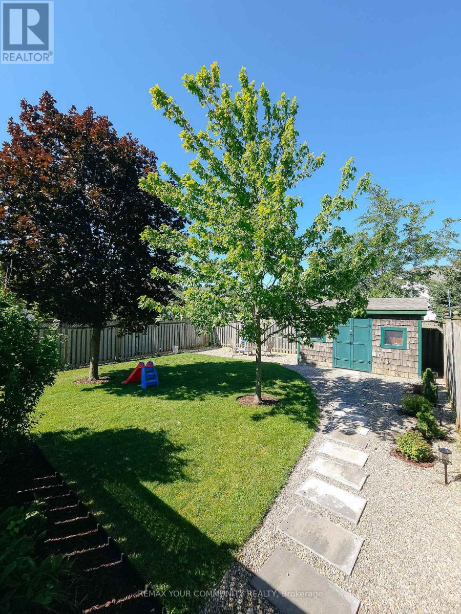 71 Highbrook Street, Kitchener, Ontario  N2E 3P3 - Photo 16 - X13687292