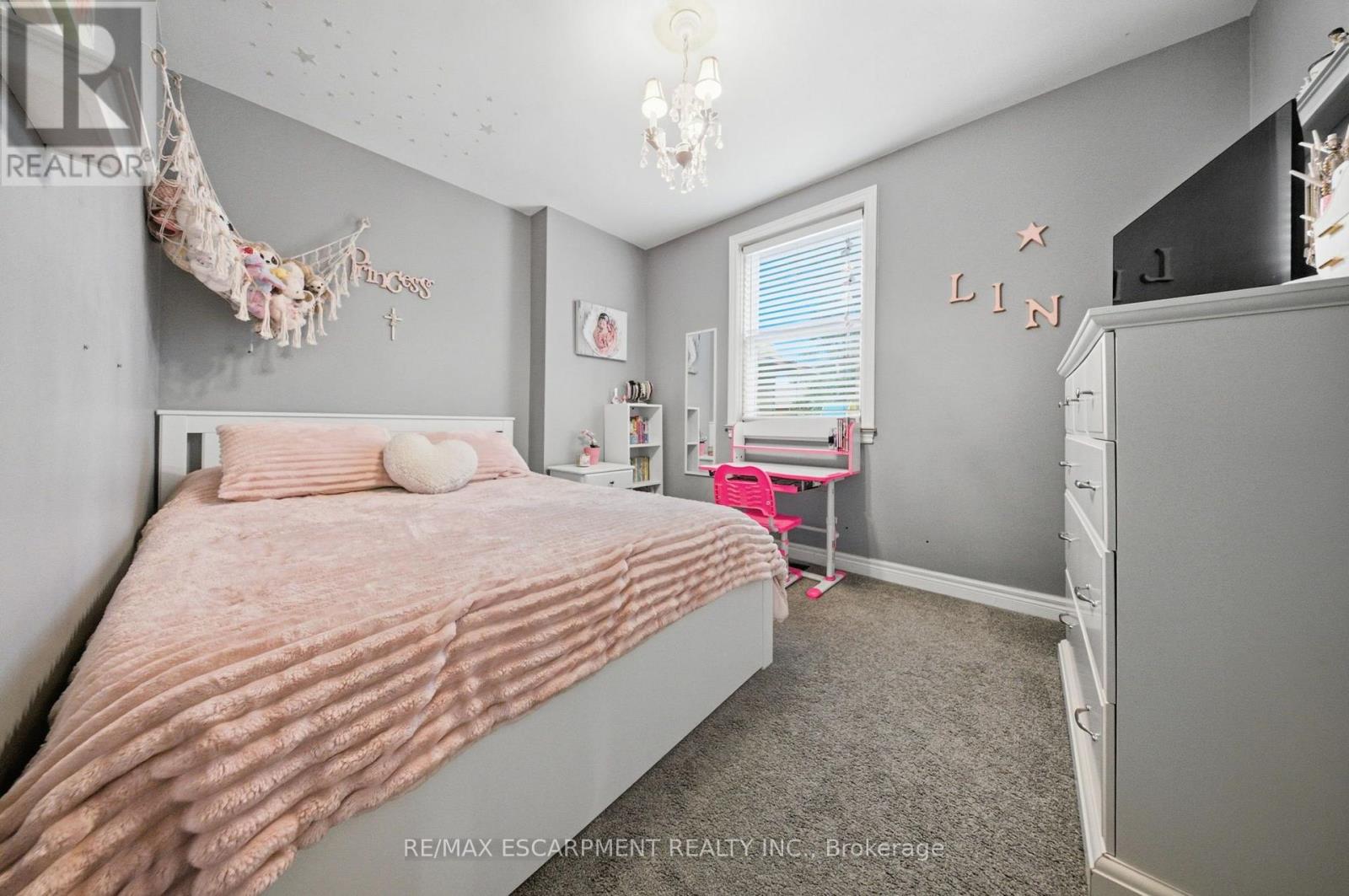 203 West 31st Street, Hamilton, Ontario  L9C 5G3 - Photo 15 - X13687312
