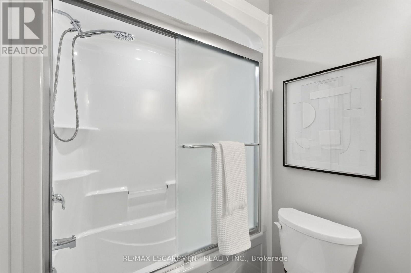 25 Sunrise Court, Fort Erie, Ontario  L0S 1N0 - Photo 19 - X13687394
