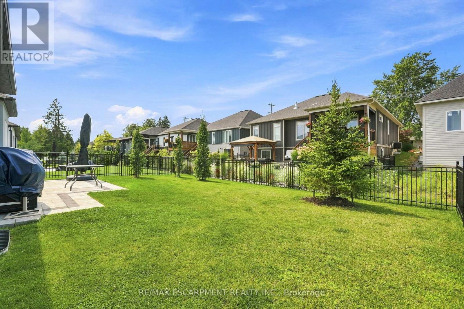 25 Sunrise Court, Fort Erie, Ontario  L0S 1N0 - Photo 34 - X13687394