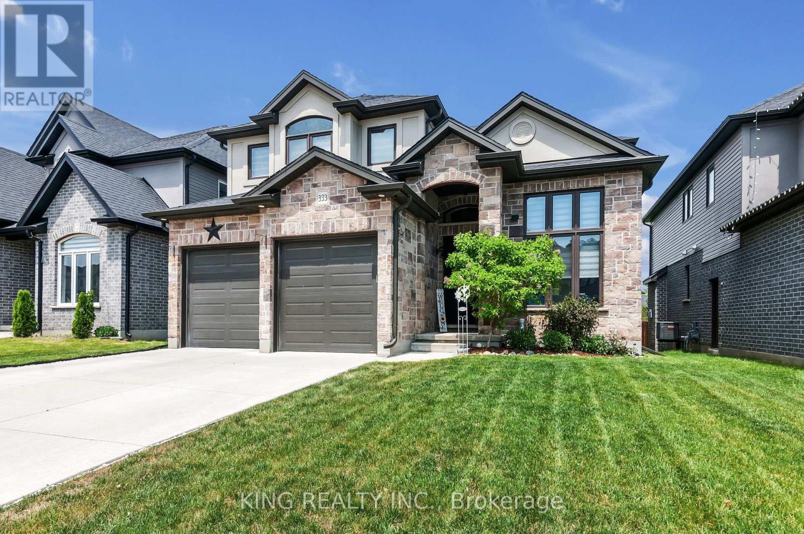 333 Masters Drive, Woodstock, Ontario  N4T 0L2 - Photo 3 - X13687430