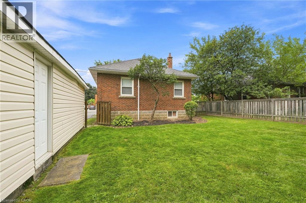 299 West 5th Street, Hamilton, Ontario  L9C 3P2 - Photo 7 - 40856579