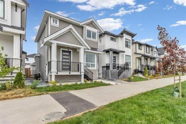 19415 70 Avenue, Surrey, British Columbia  V4N 1N2 - Photo 2 - R3156028