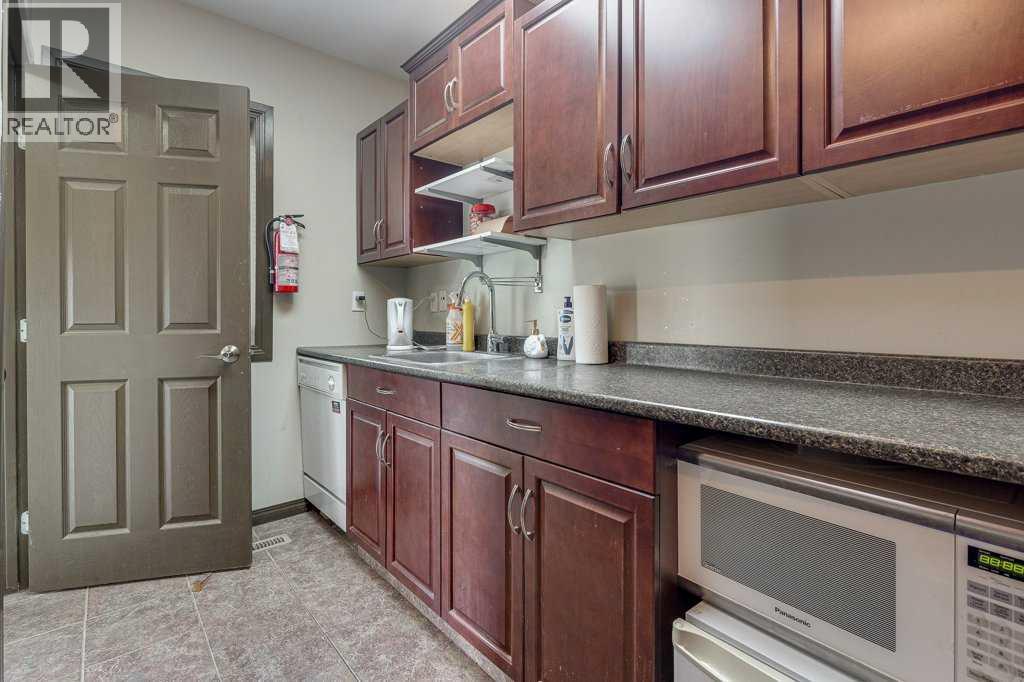 4606 48 Avenue, Red Deer, Alberta  T4N 3S9 - Photo 22 - A2309145
