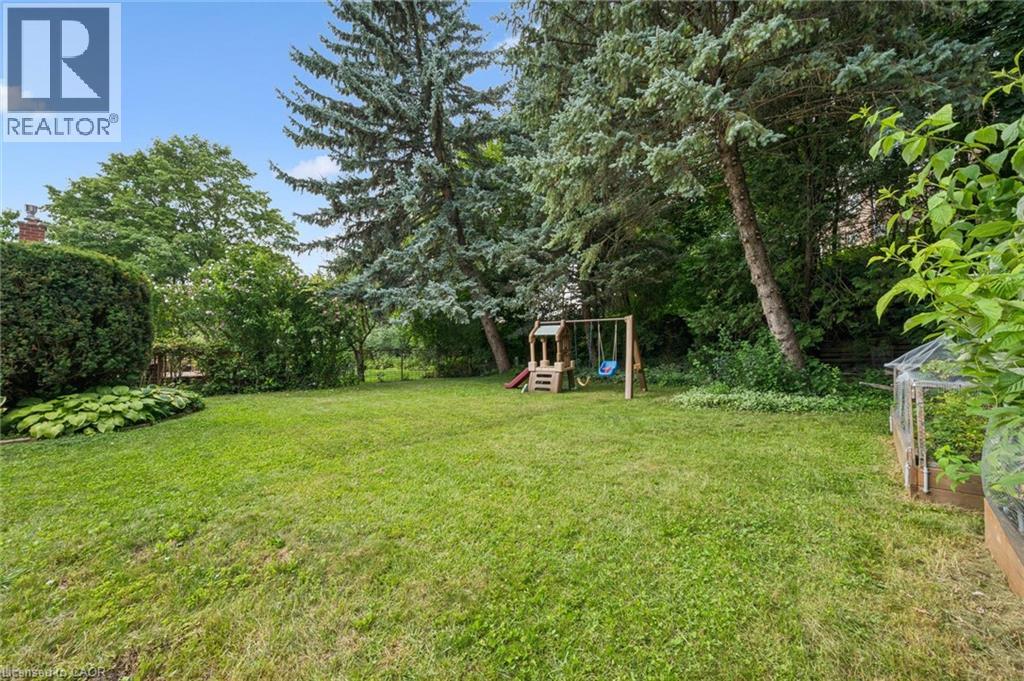 186 Marshall Street, Waterloo, Ontario  N2J 2V1 - Photo 28 - 40855237