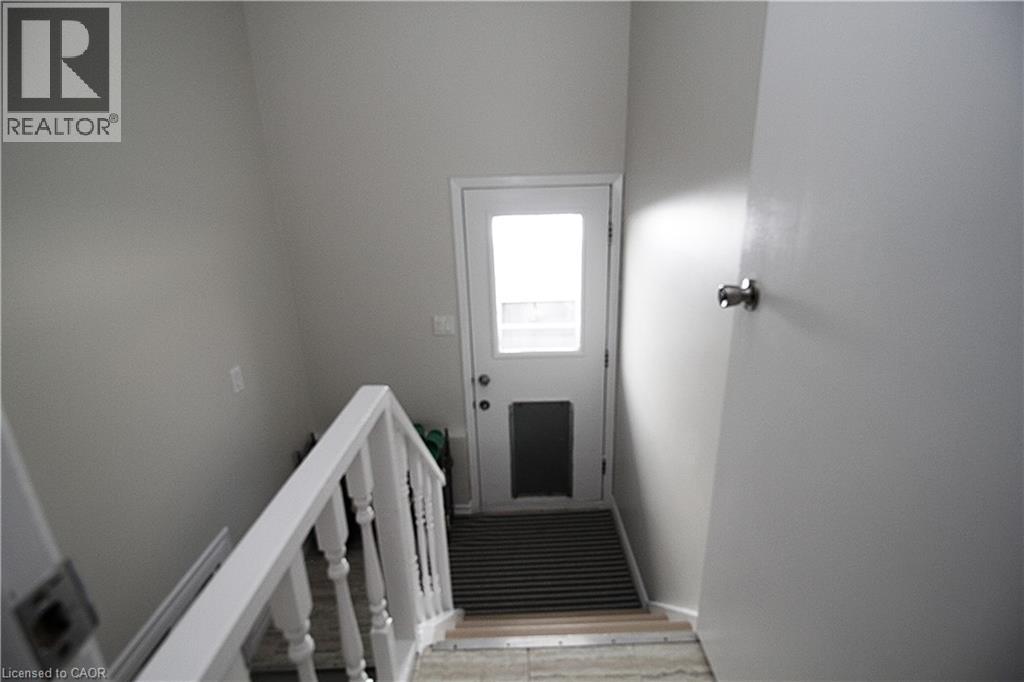 35 Garden Crescent, Hamilton, Ontario  L8V 4T3 - Photo 17 - 40856484