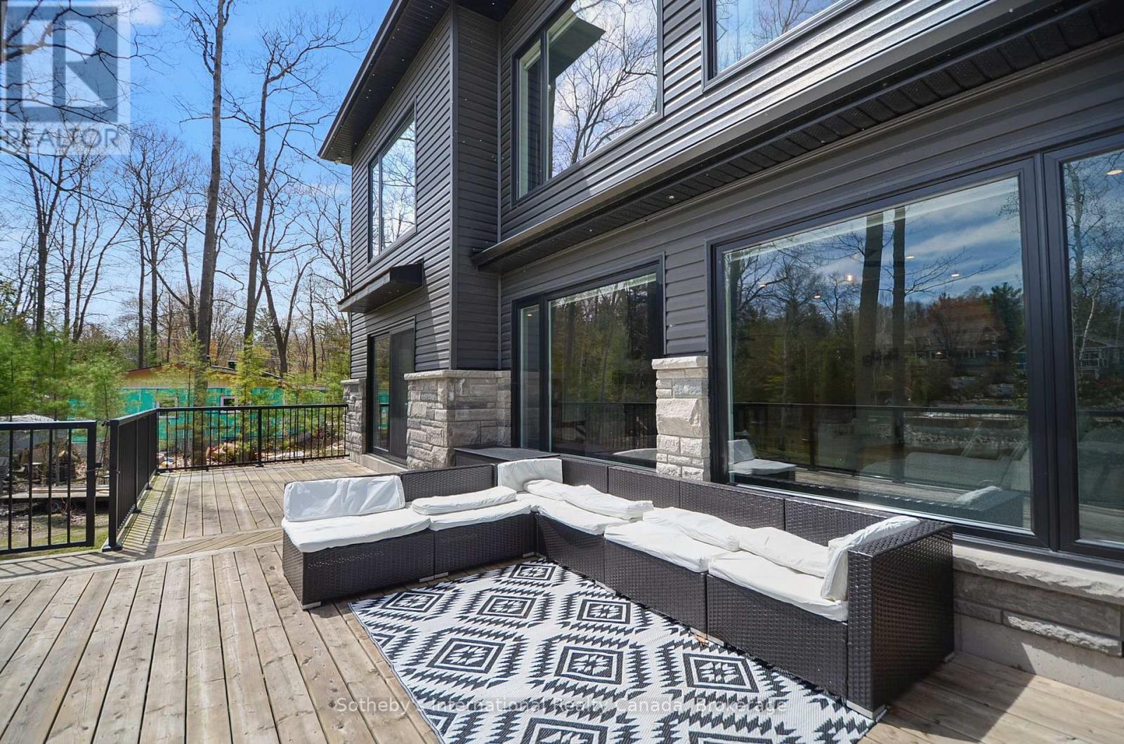 71 Oak Lea Boulevard, Wasaga Beach, Ontario  L9Z 2V1 - Photo 10 - S13132518