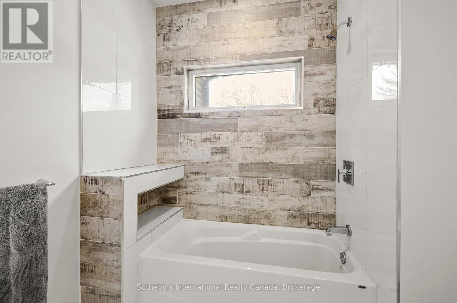 71 Oak Lea Boulevard, Wasaga Beach, Ontario  L9Z 2V1 - Photo 37 - S13132518