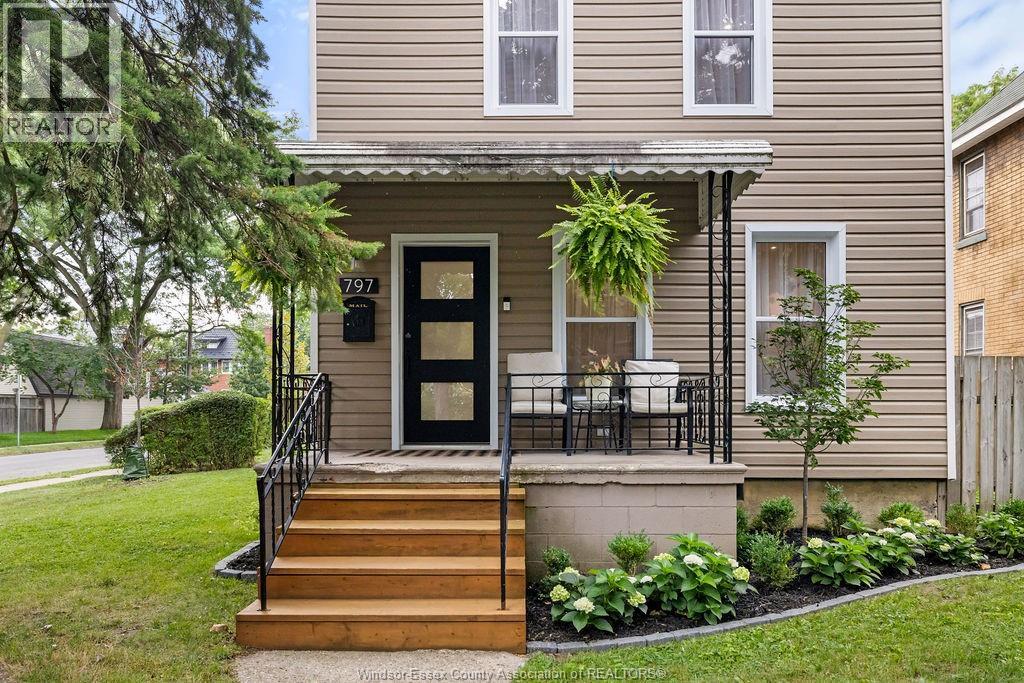 797 Monmouth Road, Windsor, Ontario  N8Y 3L3 - Photo 3 - 26020154