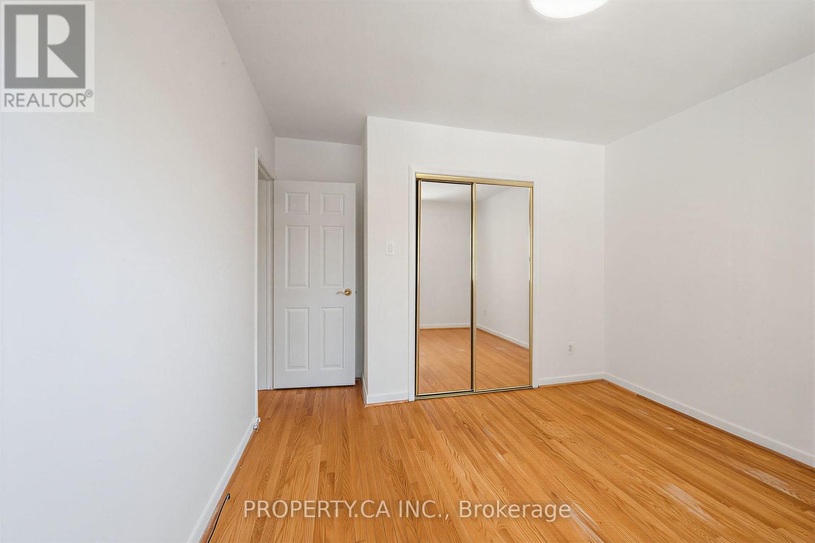 48 Santa Barbara Road, Toronto, Ontario  M2N 2C2 - Photo 15 - C13686800
