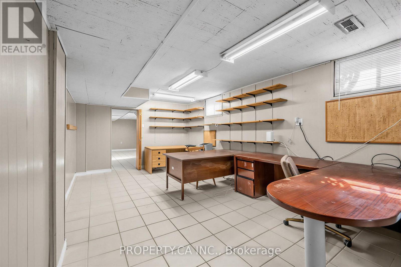 48 Santa Barbara Road, Toronto, Ontario  M2N 2C2 - Photo 28 - C13686800