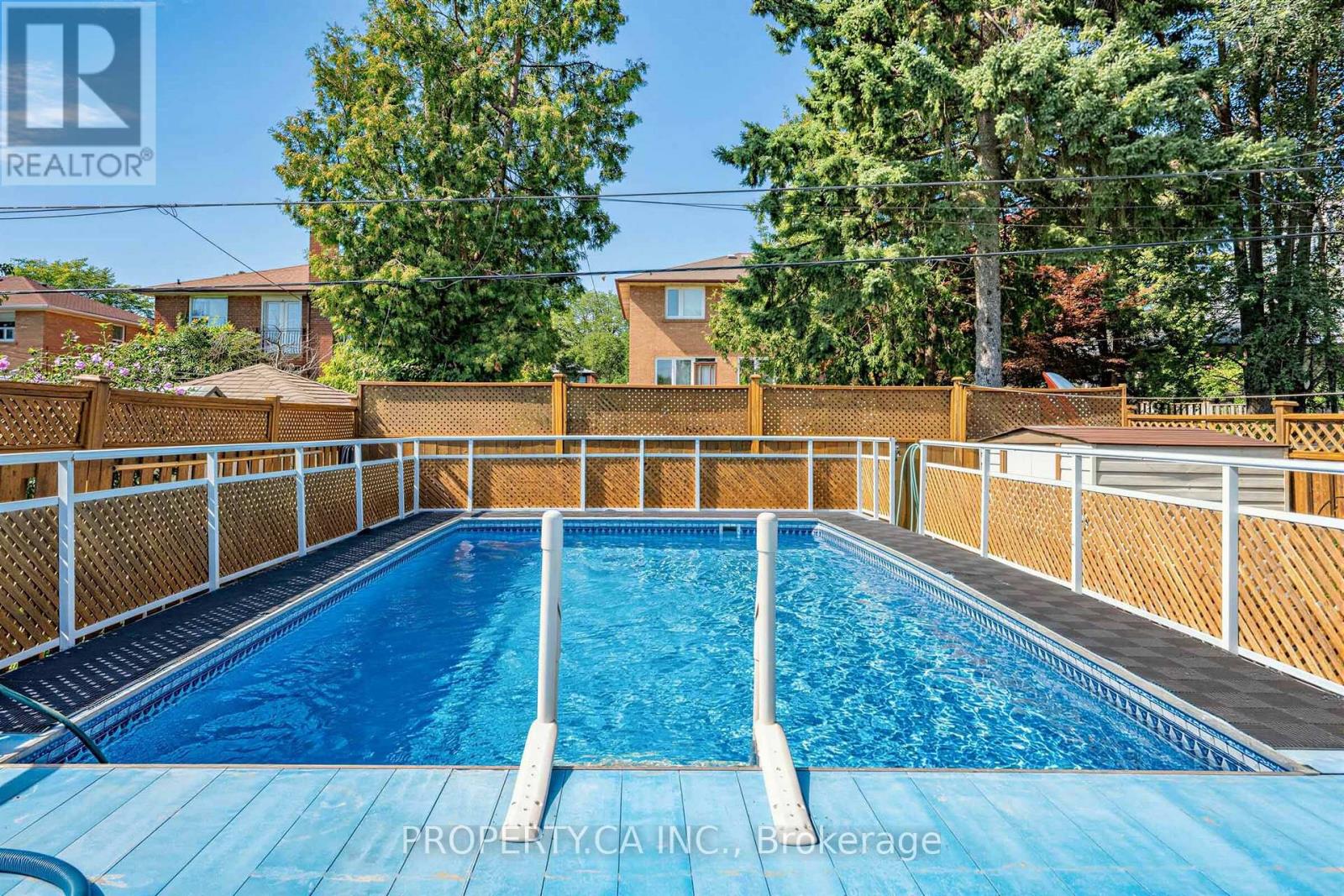 48 Santa Barbara Road, Toronto, Ontario  M2N 2C2 - Photo 32 - C13686800