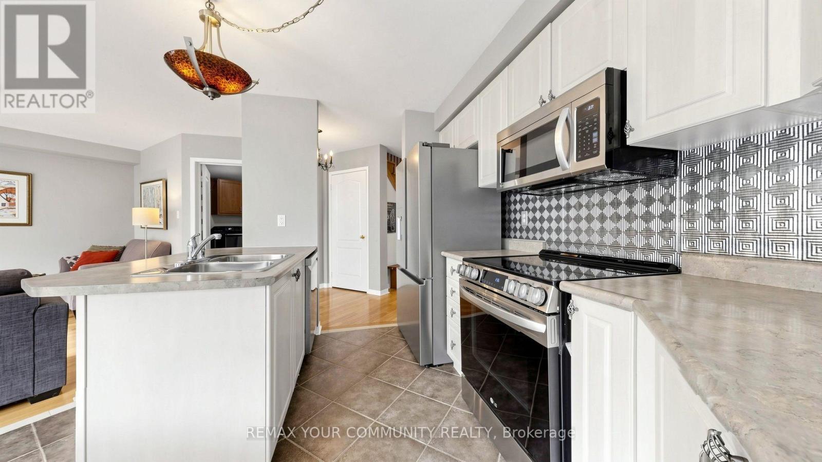230 Hammersly Boulevard, Markham, Ontario  L6E 2C9 - Photo 15 - N13683854