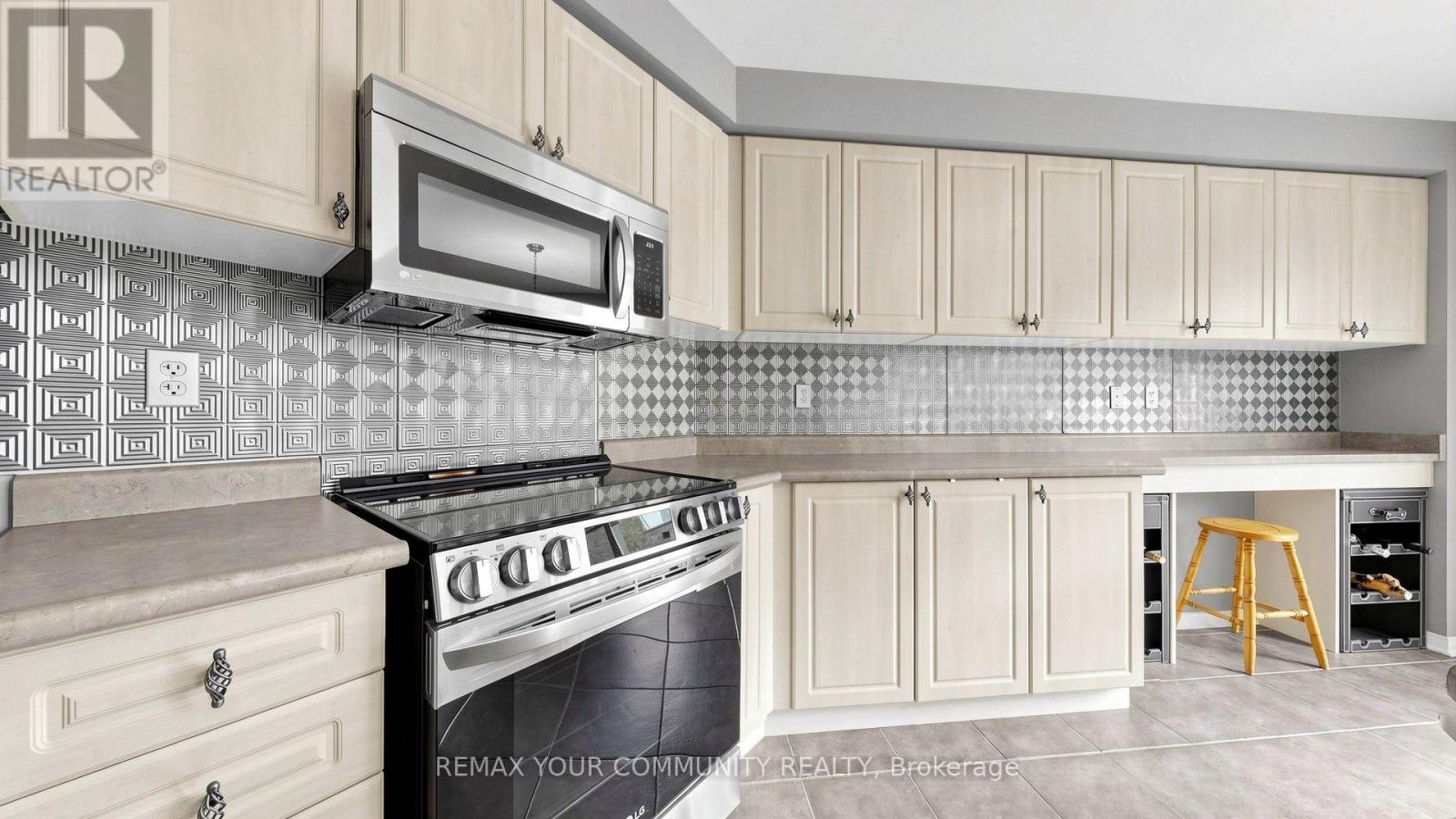 230 Hammersly Boulevard, Markham, Ontario  L6E 2C9 - Photo 18 - N13683854