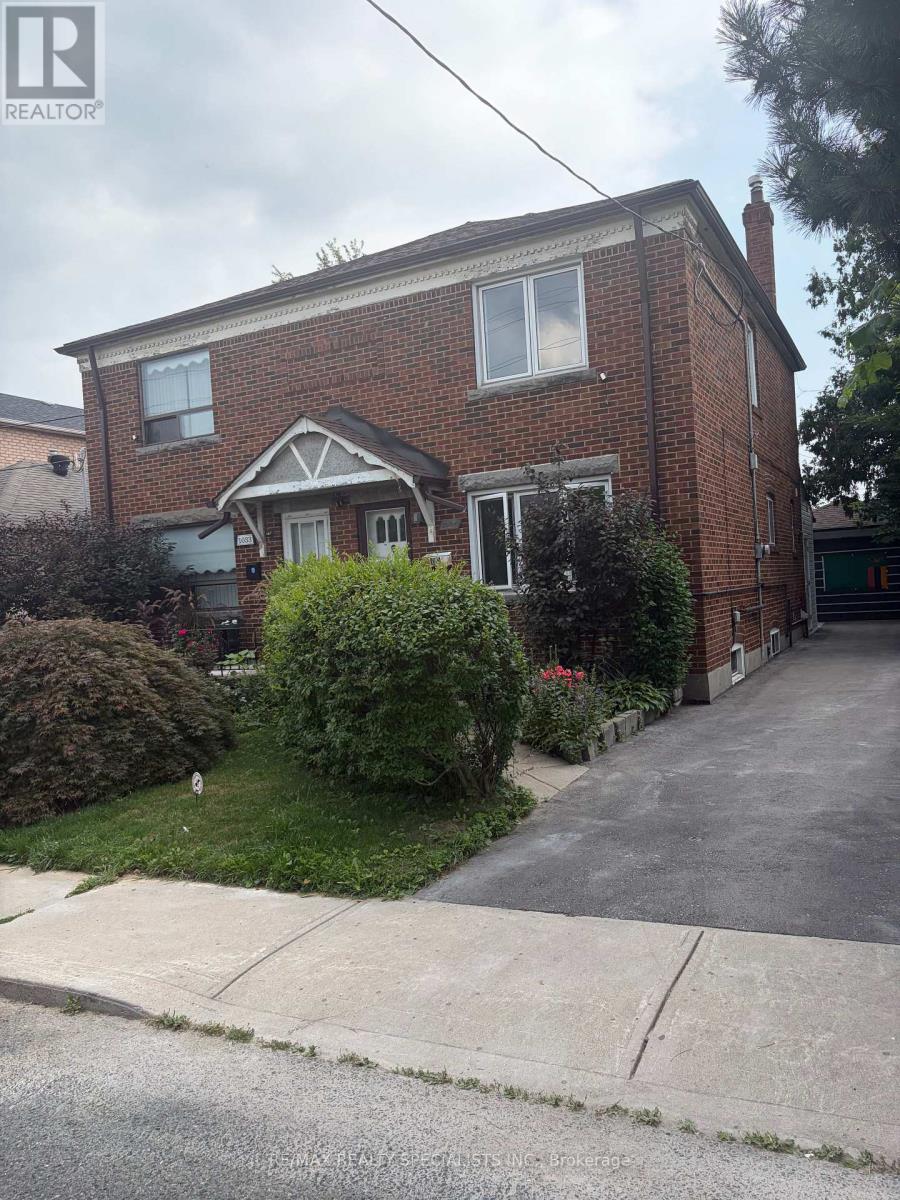 MAIN & 2ND - 1035 BRIAR HILL AVENUE, Toronto, Ontario