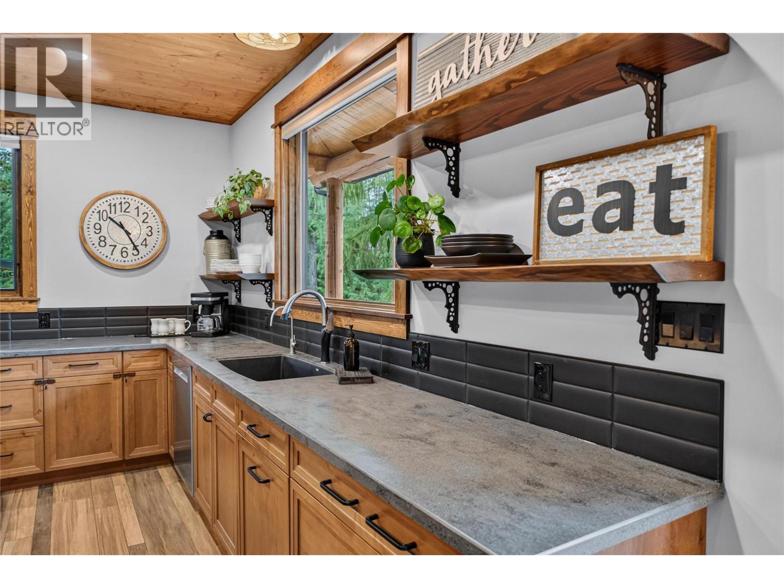3373 Mountain View Court, Jaffray, British Columbia V0B 1T0 - Photo 23 - 10397911
