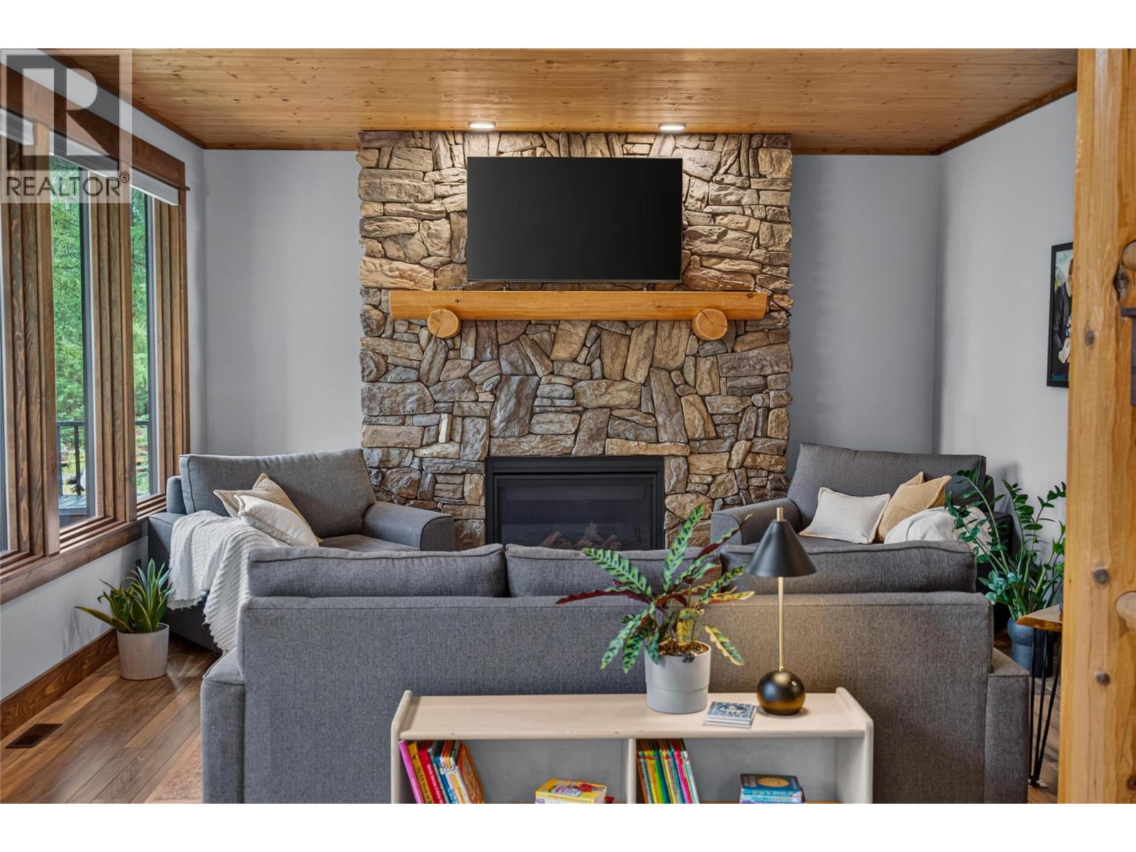 3373 Mountain View Court, Jaffray, British Columbia V0B 1T0 - Photo 37 - 10397911
