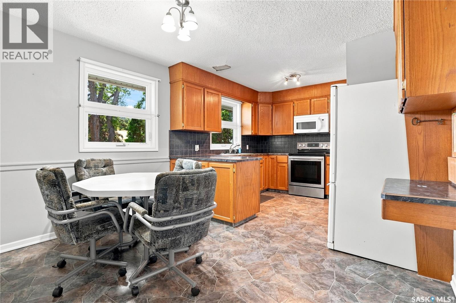 632 Grey Street, Regina, Saskatchewan  S4T 5G3 - Photo 10 - SK045839