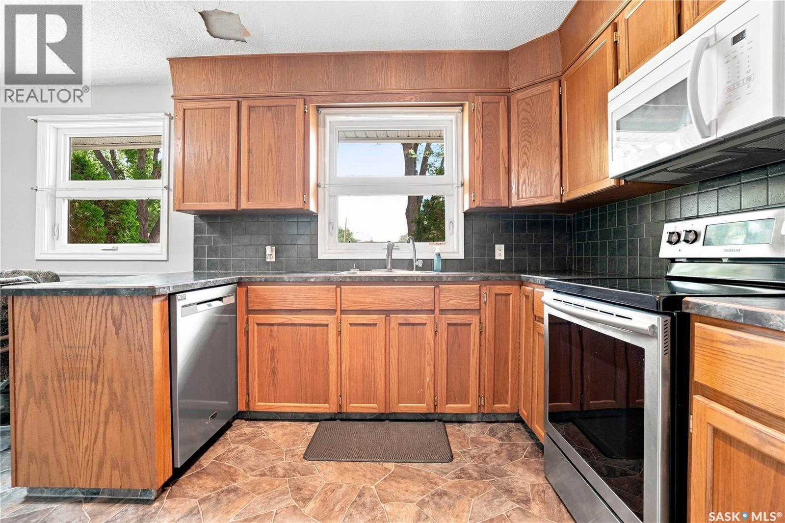 632 Grey Street, Regina, Saskatchewan  S4T 5G3 - Photo 15 - SK045839