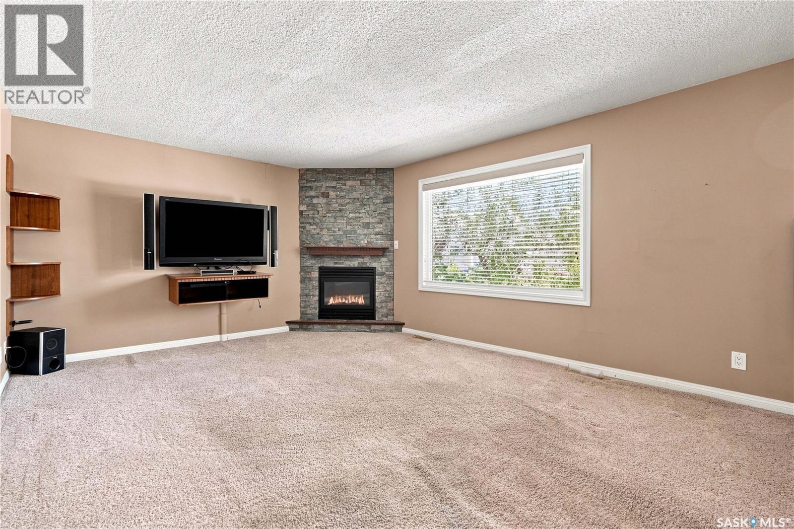 632 Grey Street, Regina, Saskatchewan  S4T 5G3 - Photo 4 - SK045839