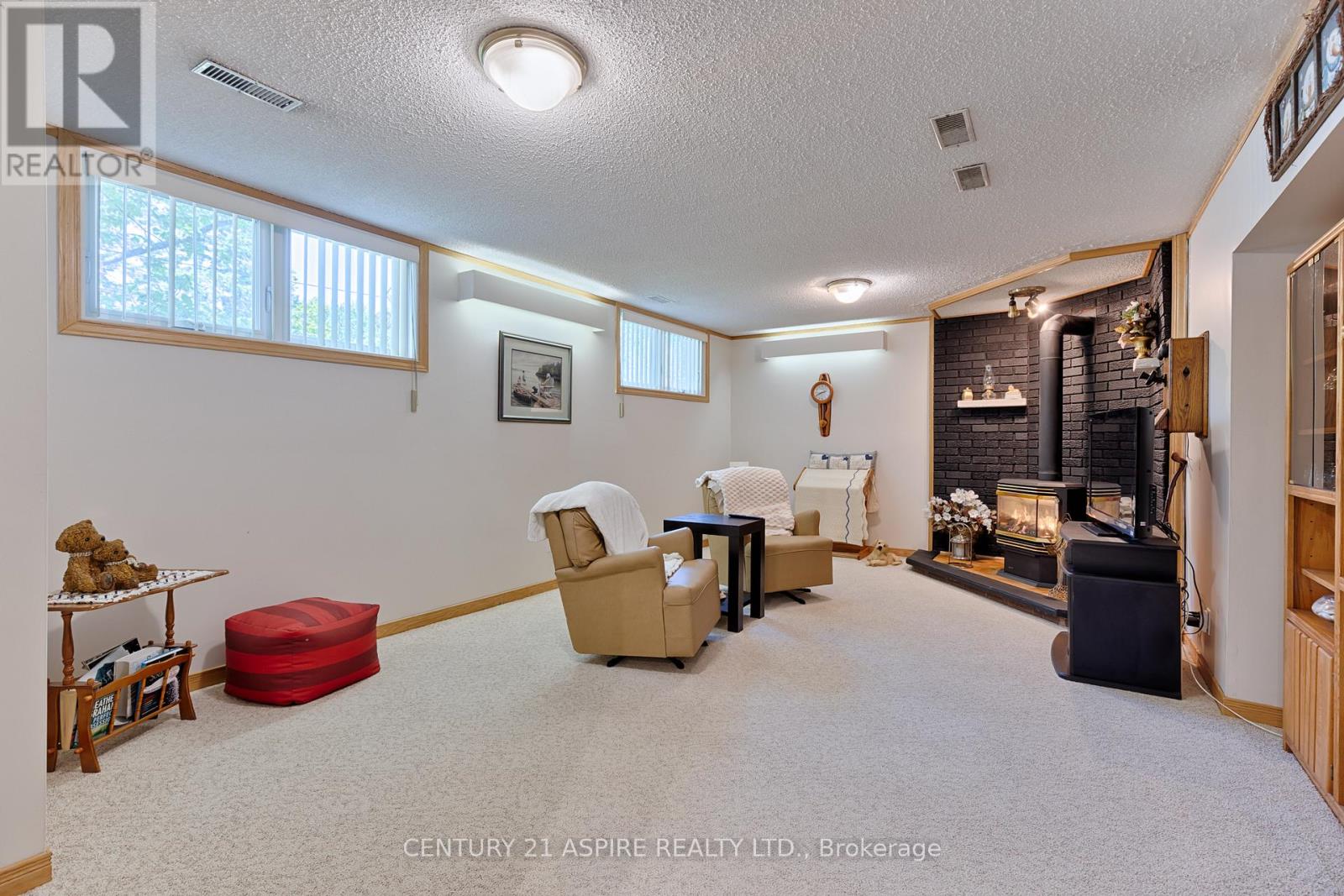 2 Doris Street, Petawawa, Ontario  K8A 7V1 - Photo 27 - X13249372
