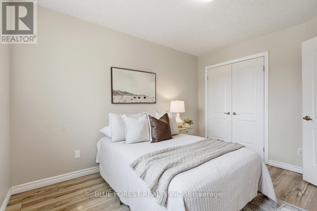 1834 Dormer Drive, London South, Ontario  N6M 0C1 - Photo 20 - X13687512