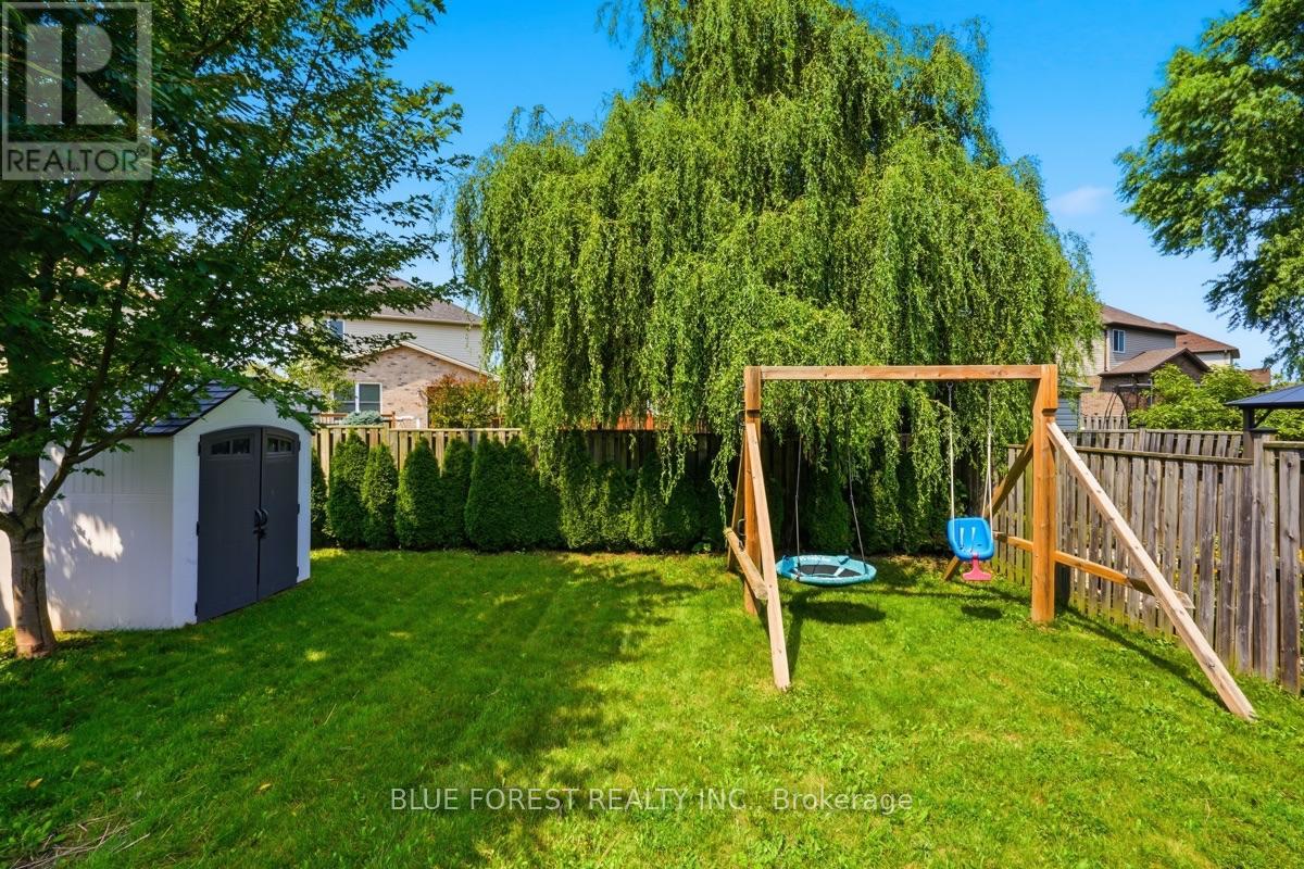 1834 Dormer Drive, London South, Ontario  N6M 0C1 - Photo 27 - X13687512