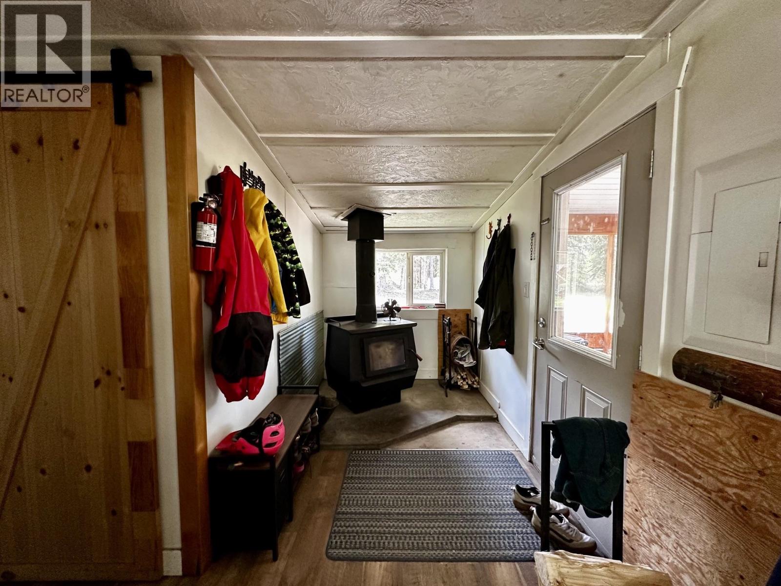 17540 Quick Station Road, Telkwa, British Columbia  V0J 2X2 - Photo 8 - R3126220