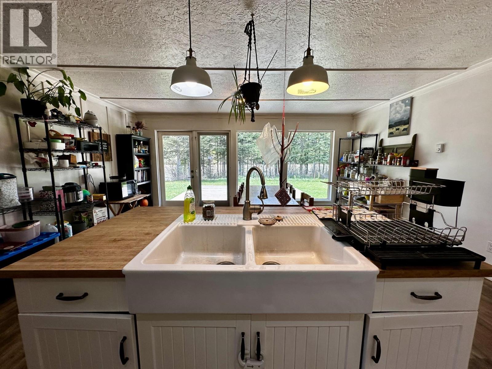 17540 Quick Station Road, Telkwa, British Columbia  V0J 2X2 - Photo 11 - R3126220