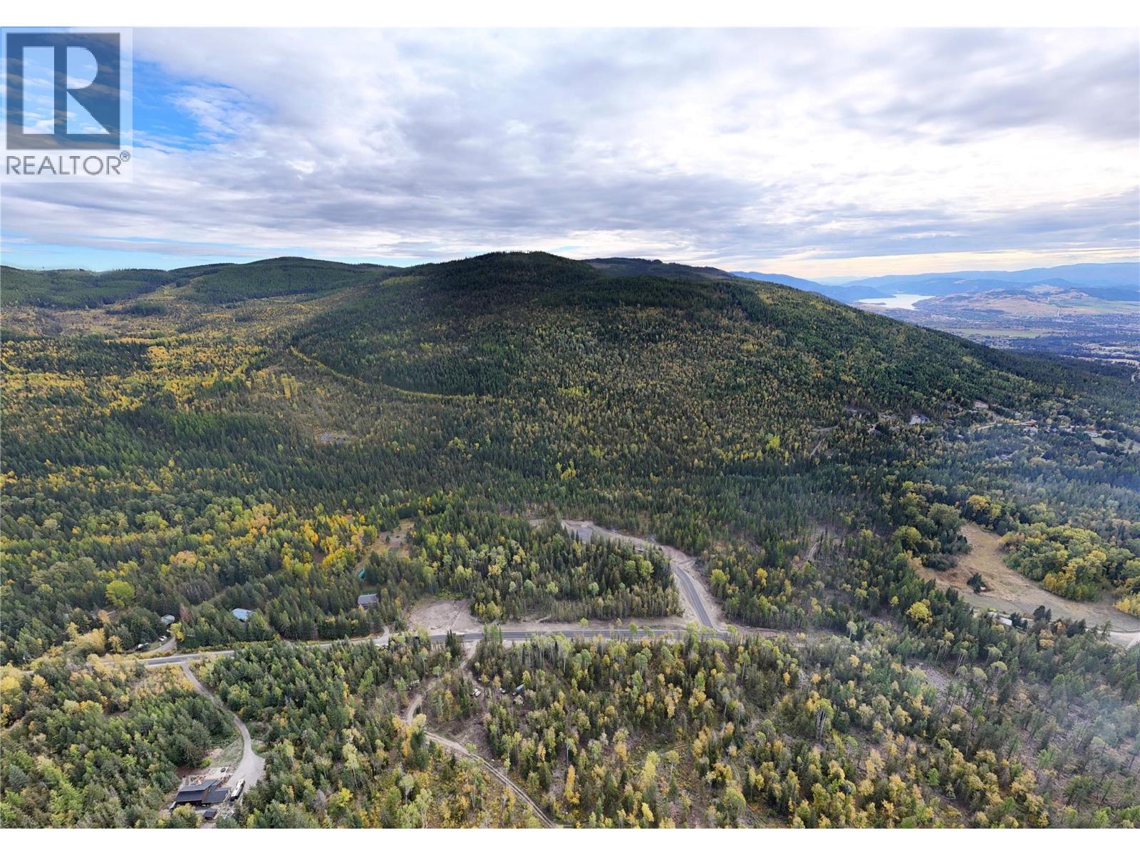 7468 Dixon Dam Road, Vernon, British Columbia  V1B 3N9 - Photo 7 - 10356861