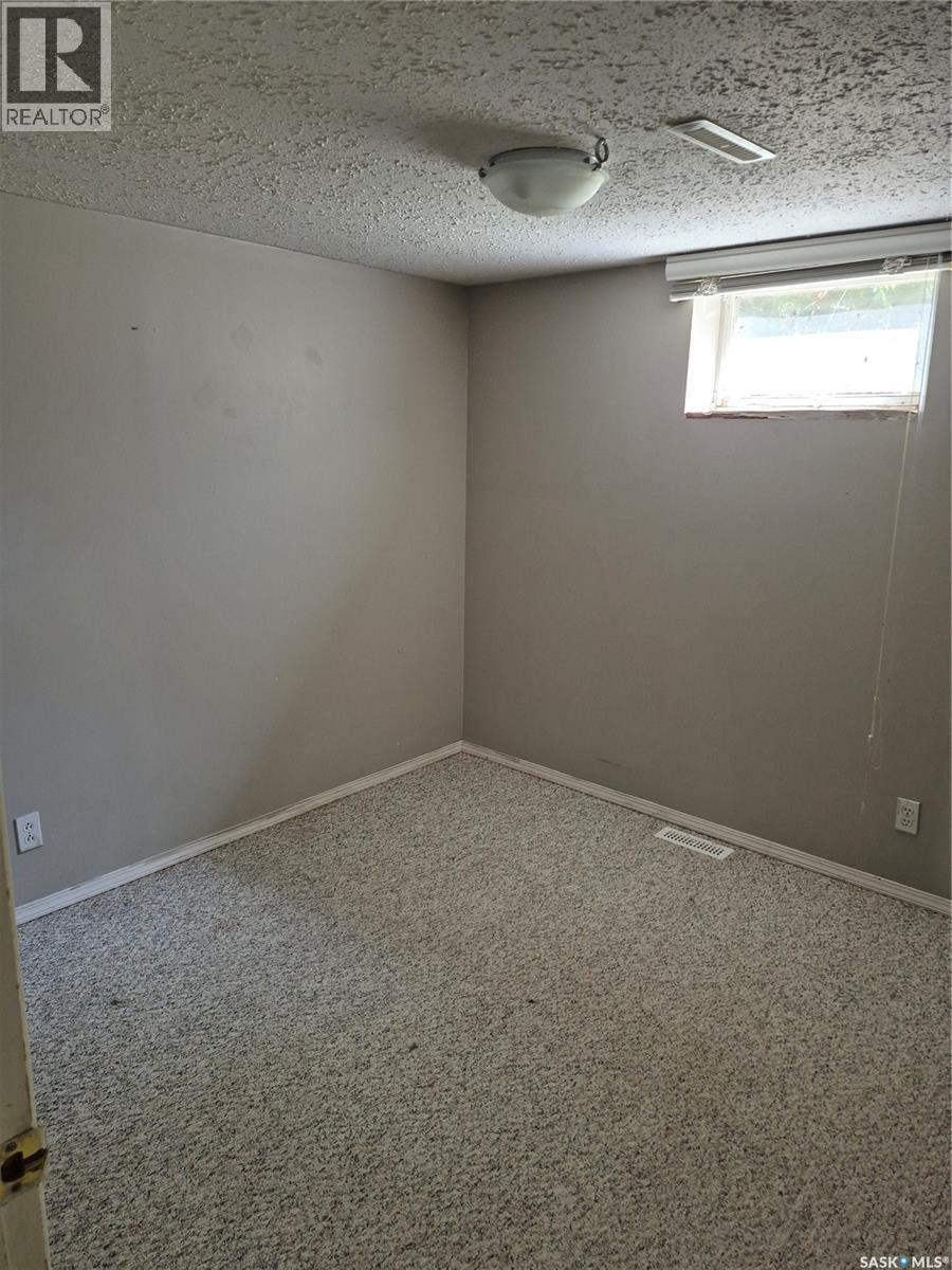 215 Central Street W, Warman, Saskatchewan  S0K 4S0 - Photo 15 - SK044806