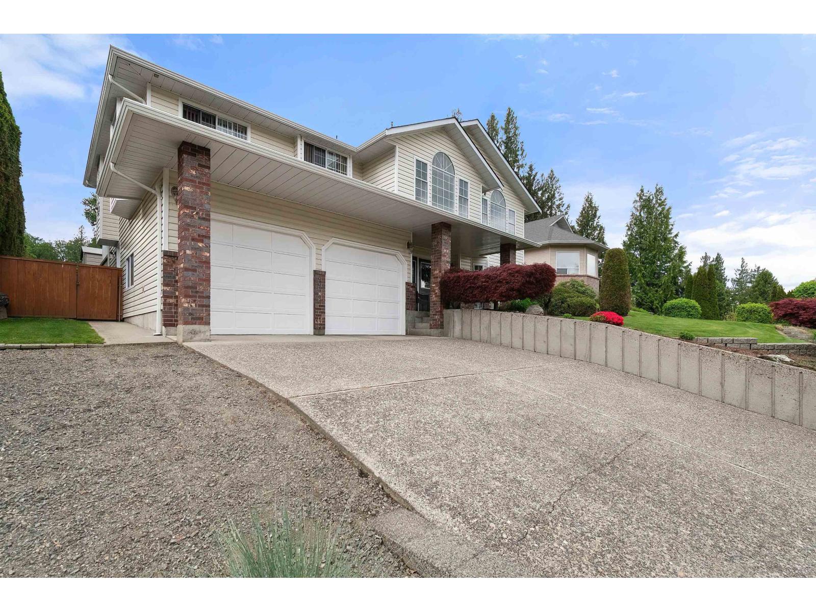 10087 Imperial Street, Little Mountain, Chilliwack, British Columbia  V2P 7N8 - Photo 2 - R3156224