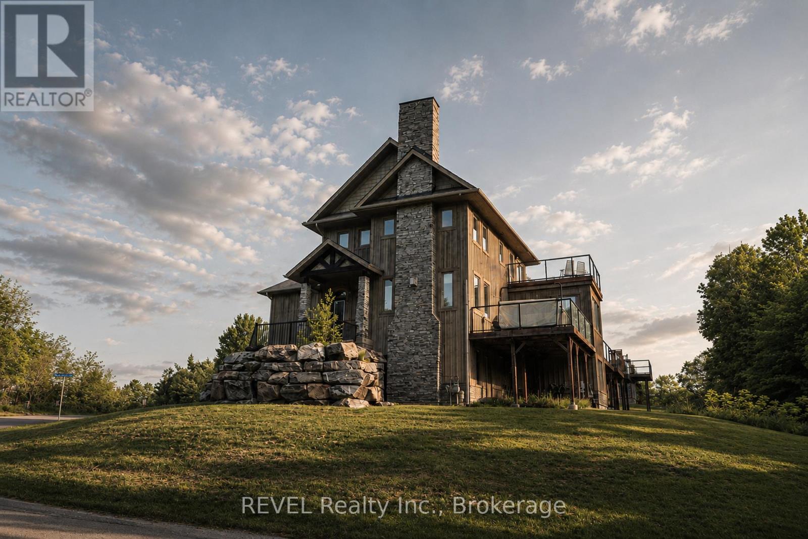 67 Rockmount Crescent