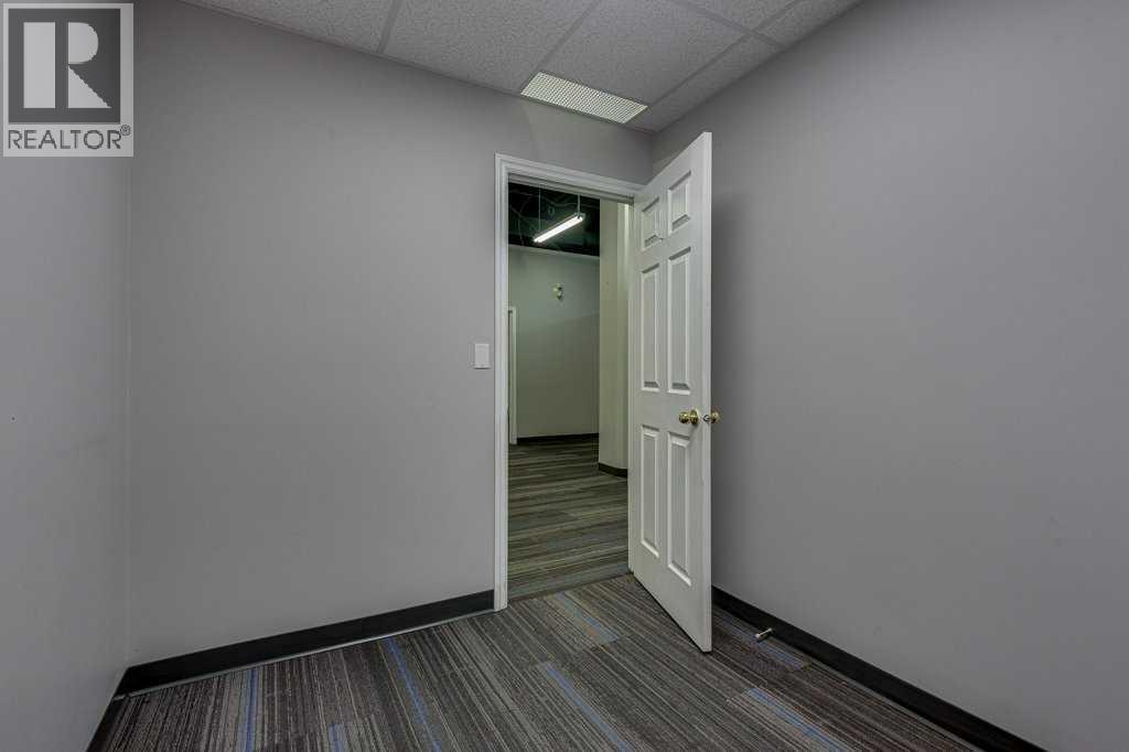 105, 4807 50 Avenue, Red Deer, Alberta  T4N 4A5 - Photo 36 - A2323290