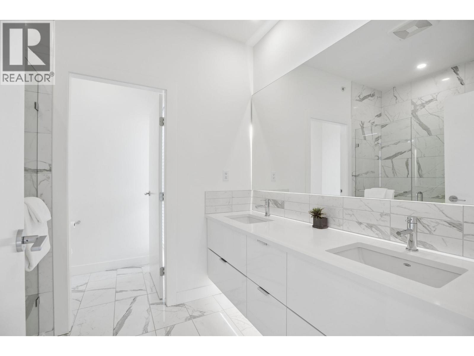 16 3596 Salal Drive, North Vancouver, British Columbia  V7G 0A9 - Photo 22 - R3156449