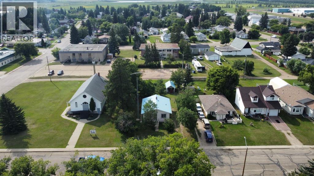 4925 49 Street, Sedgewick, Alberta  T0B 4C0 - Photo 8 - A2335890