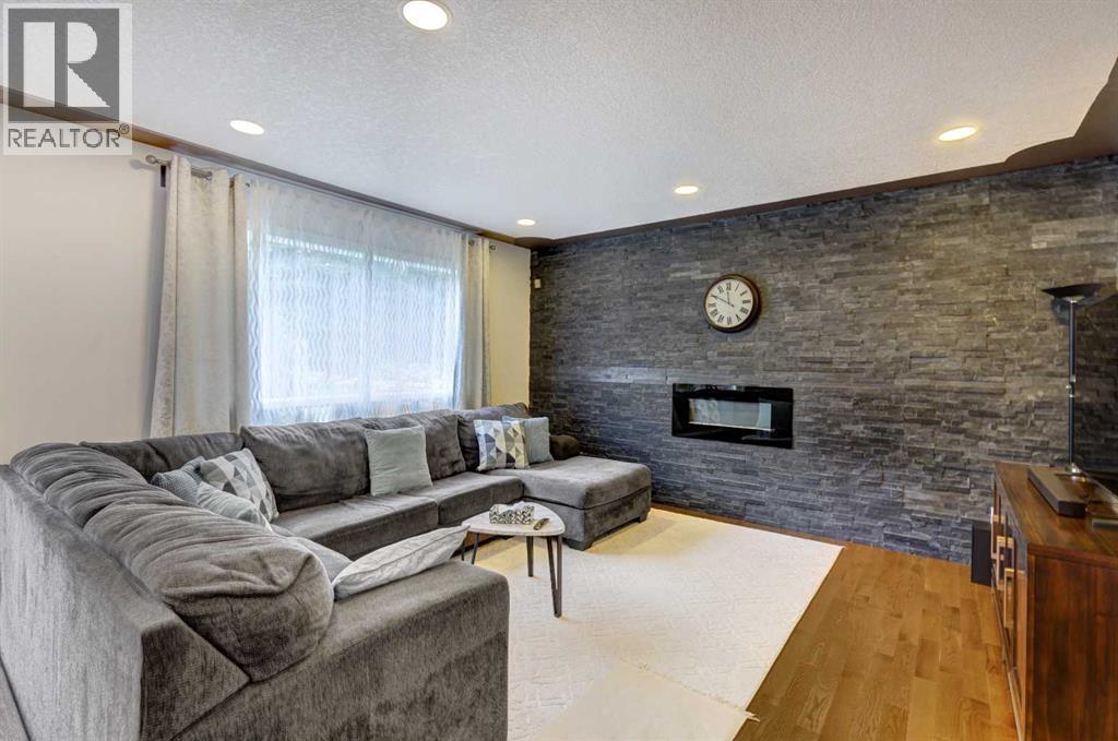 85 Sidon Crescent SW, Calgary, Alberta  T2H 2C5 - Photo 11 - A2334835