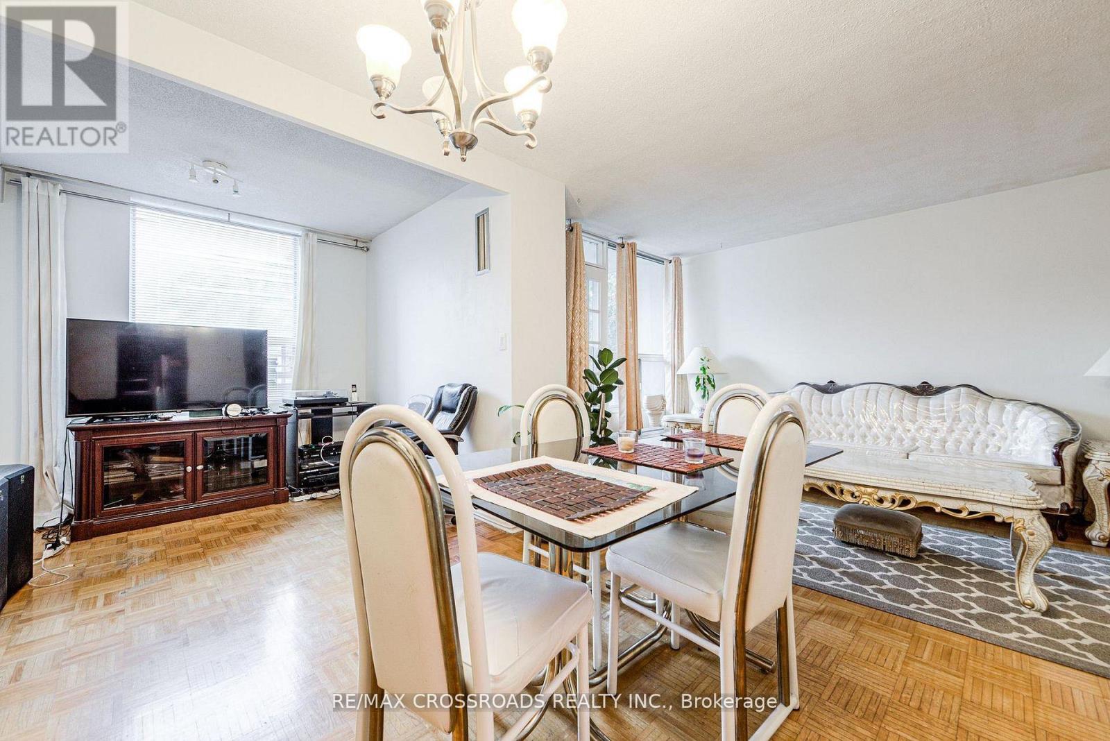 205 - 5 Shady Golfway, Toronto, Ontario  M3C 3A5 - Photo 7 - C13687506