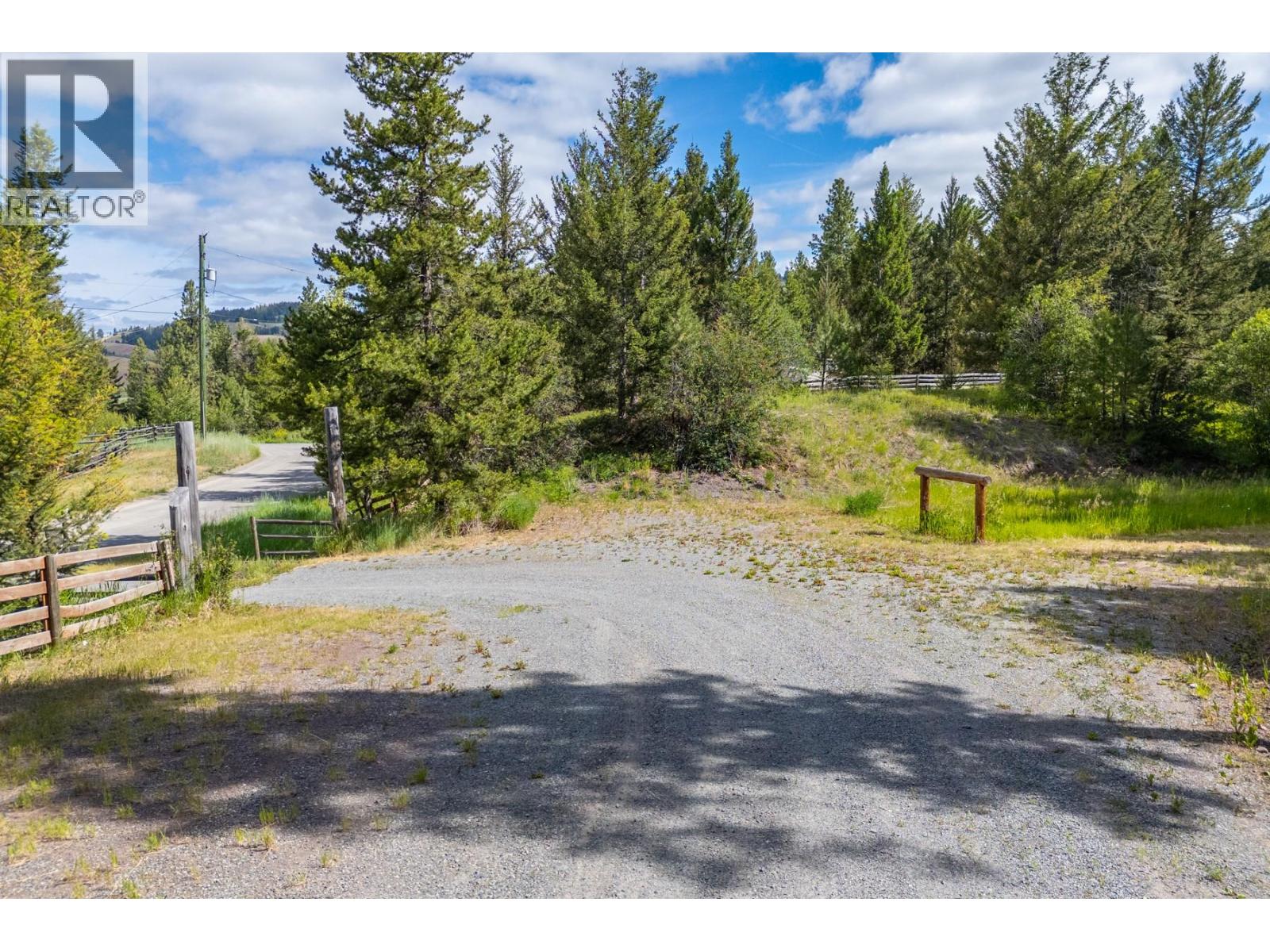 537 Wild Rose Drive, Merritt, British Columbia  V1K 1B8 - Photo 6 - 10393705