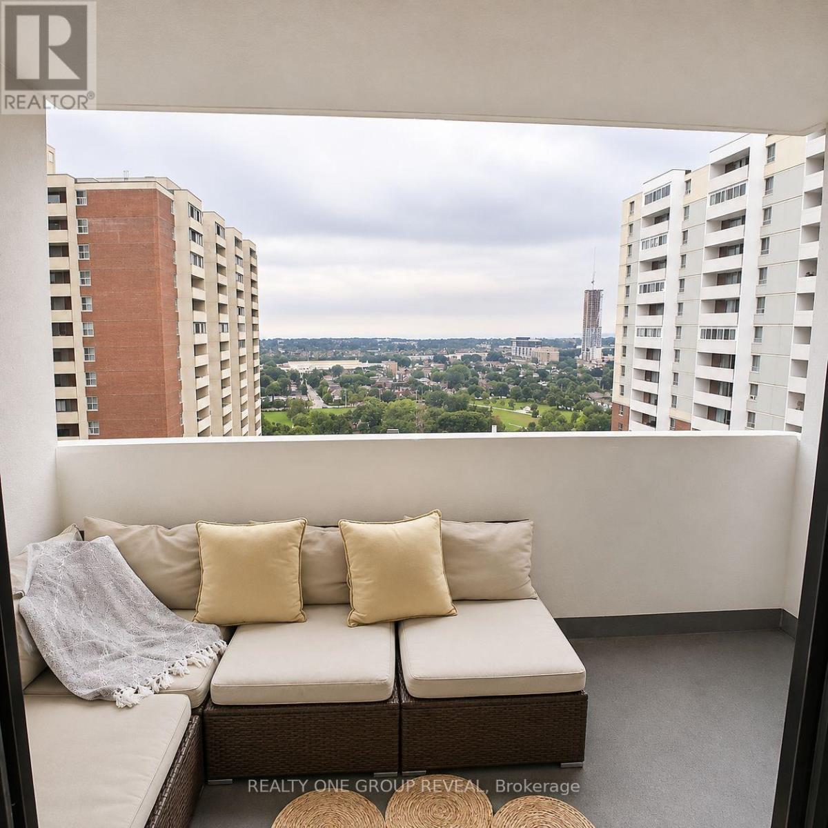 2605 - 3 Massey Square, Toronto, Ontario  M4C 5L5 - Photo 13 - E13687490